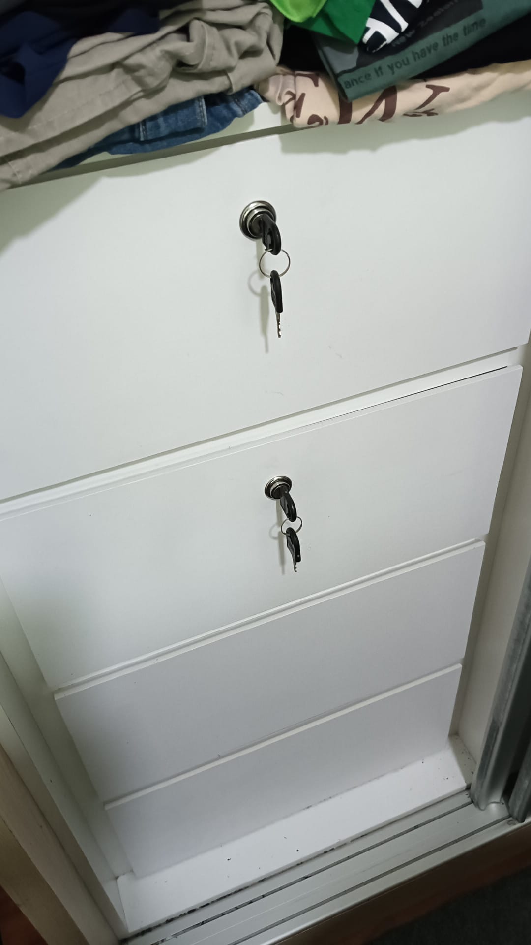 door hinge repair service Singapore
